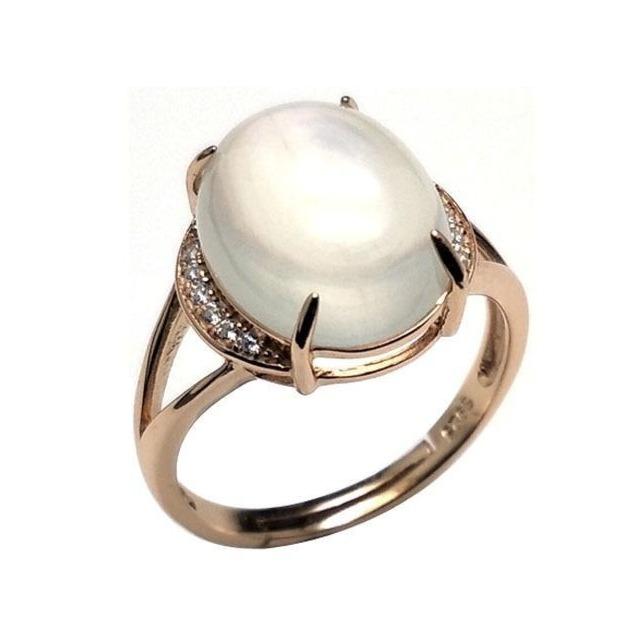 Bague Pierre de Lune avec Cabochon Ovale Oeil de Dauphin | Tendre-lune